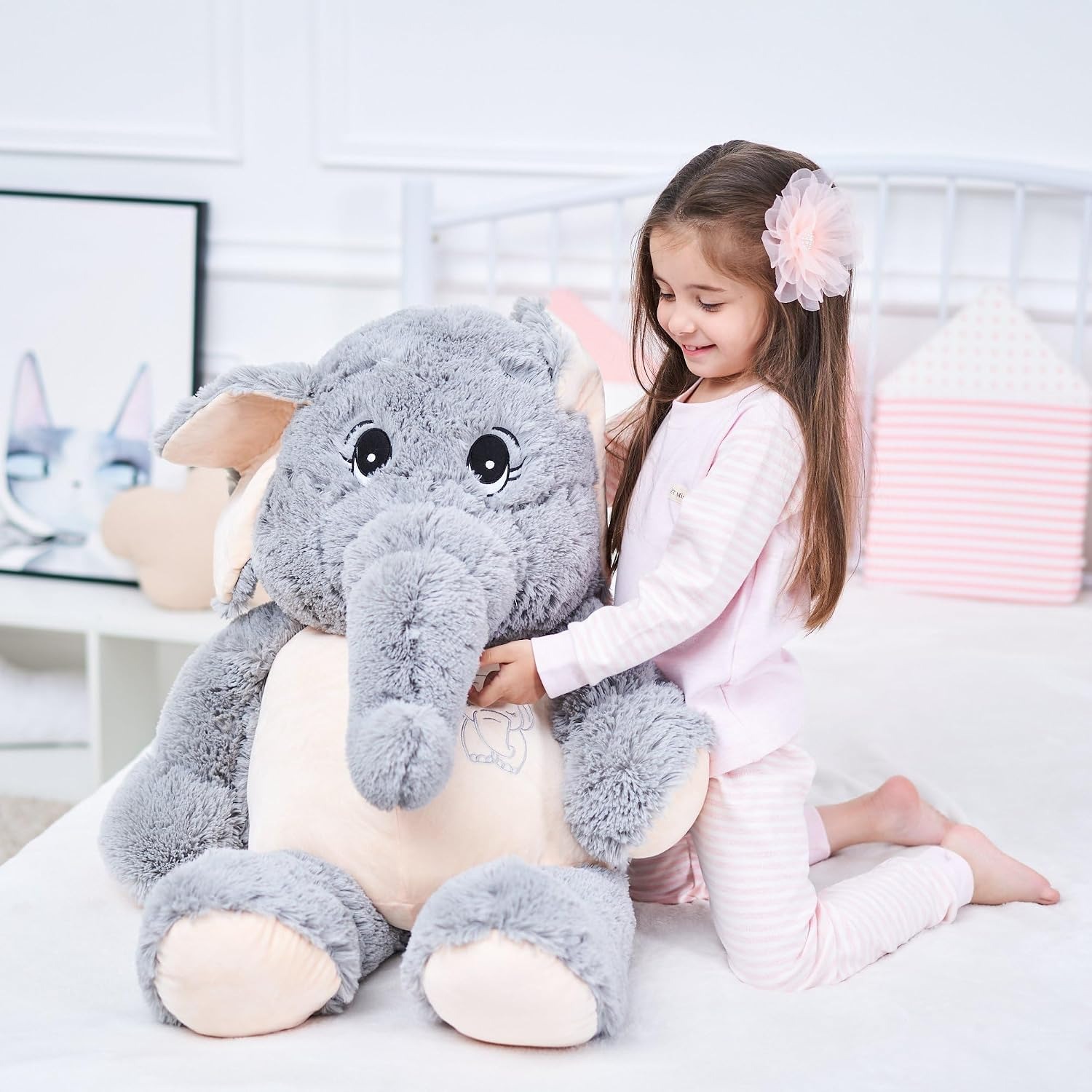 Giant Elephant Plush Toy 39 Inch: image 3